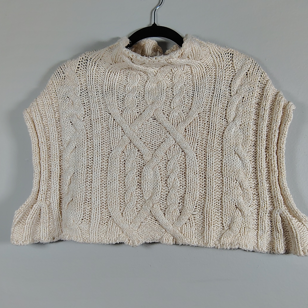 Free People Cream Cable Knit Turtleneck Crop Sweater No Sleeves Oversized Size S
